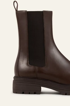 CODA Chelsea ankle boots