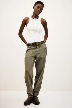 CYNDA sleeveless top