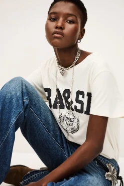 IONI college style t-shirt
