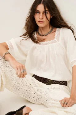 PARLY embroidered lace top