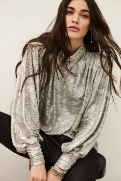 TULLY TOP