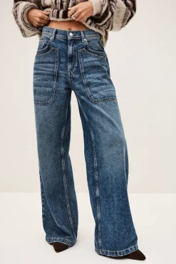 ZOEL straight leg jeans